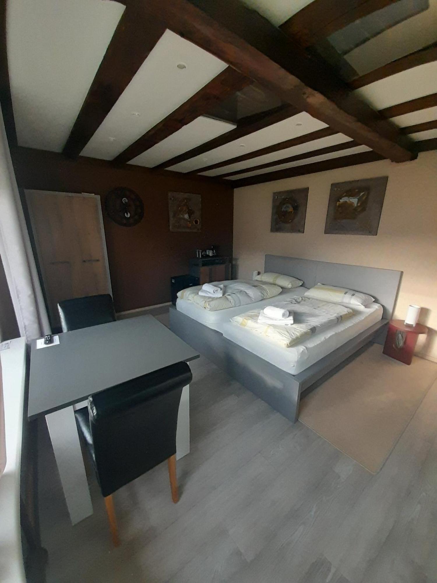 Pension Zum Adler Limbach (Hessen) Quarto foto